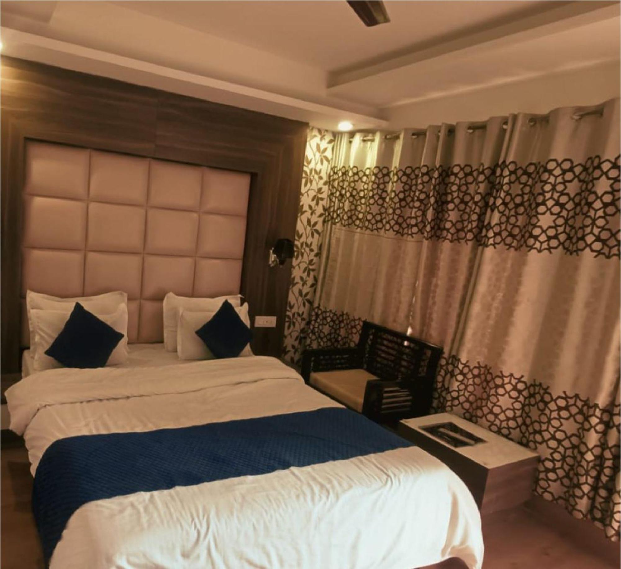 Hotel Wild Rose - Dalhousie Exterior foto